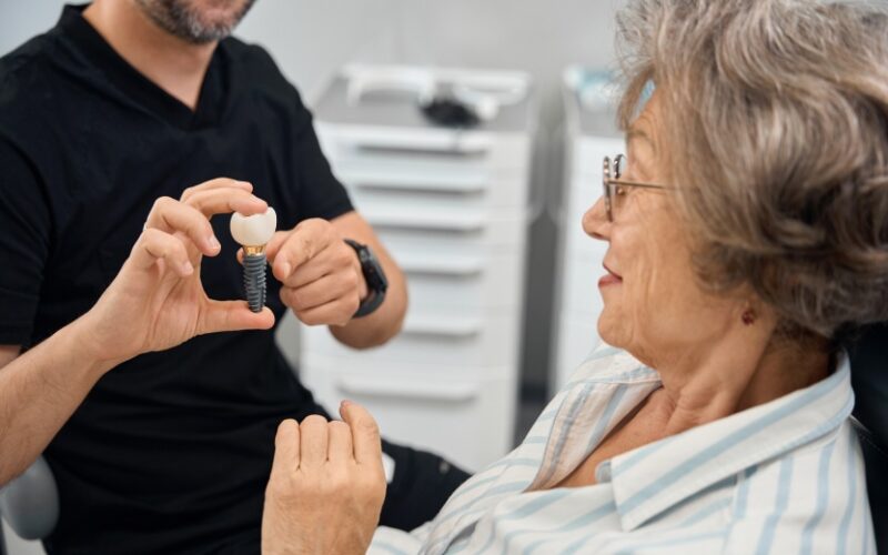 Prix implant dentaire